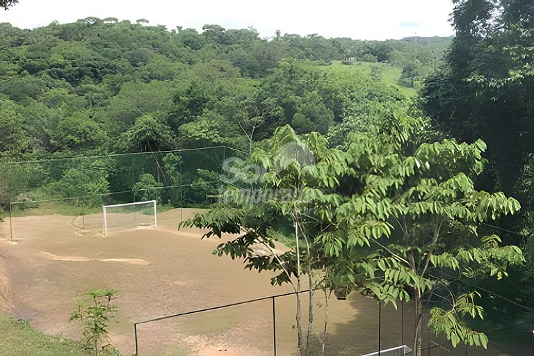 Sítio em aldeia com piscina e churrasqueira eventos e festas