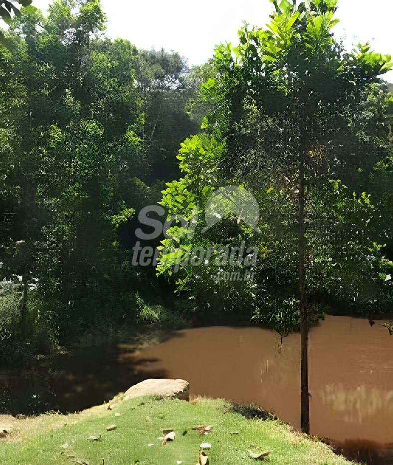 Sítio em aldeia com piscina e churrasqueira eventos e festas